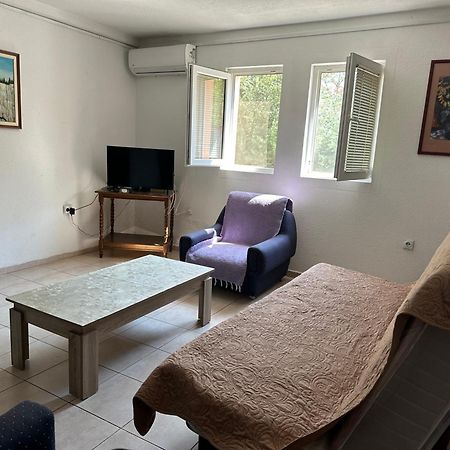 Villa Vesna Wełes Zewnętrze zdjęcie